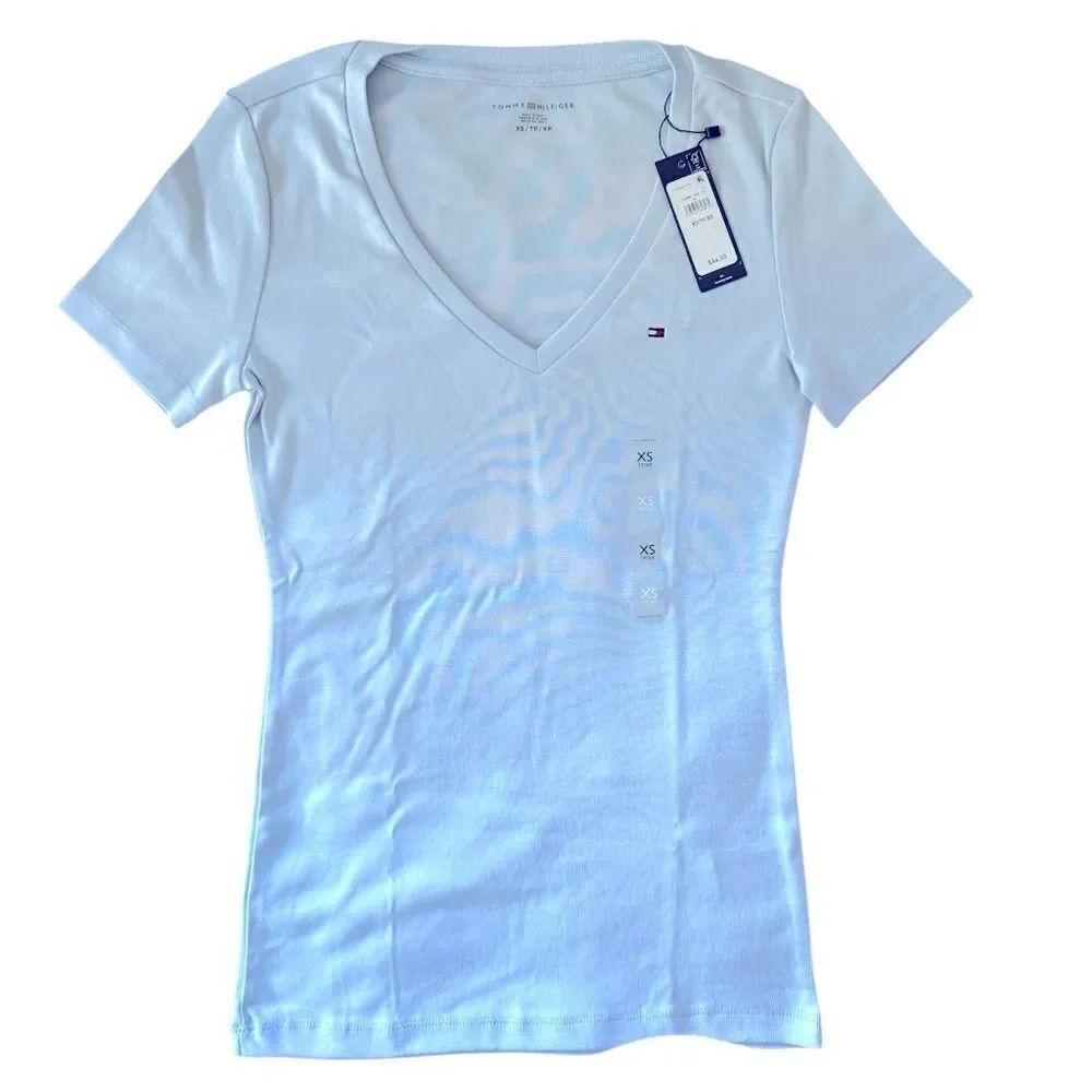 Tommy Hilfiger New Light Blue V-Neck T-Shirt - Picture 6 of 8
